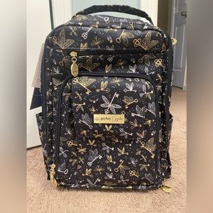 Ju-Ju-Be Be Right Back in Flying Keys